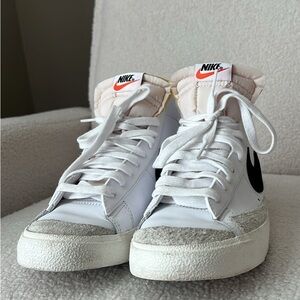 Nike Women's White and Black High-Top Sneakers